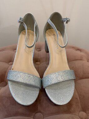 Touch Ups by Benjamin Walk Astra Rhinestone Block Heel Silver Size 7.5
